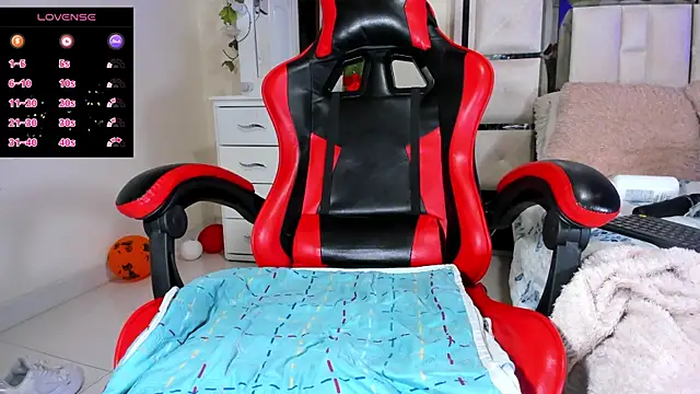 mia_peyton's cam snapshot