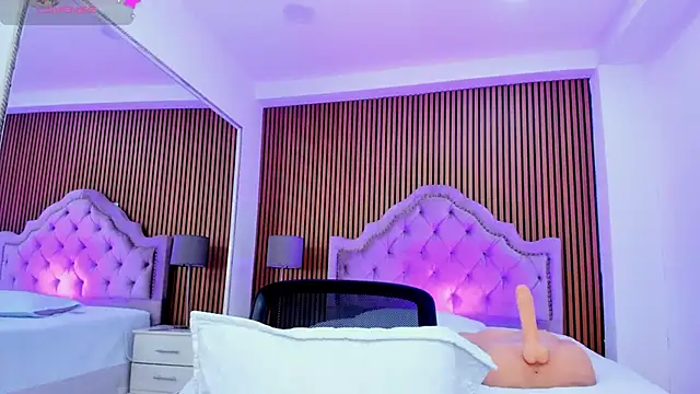 SelenaStonne's cam snapshot