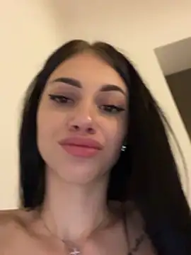 ilariea_girl live sex cam