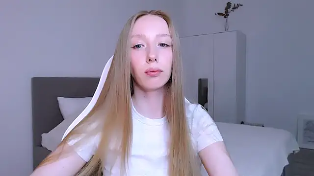 Luna_insniity's cam snapshot