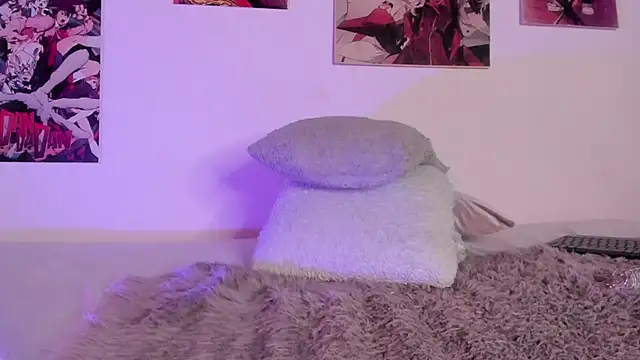 Luna-Chann's cam snapshot