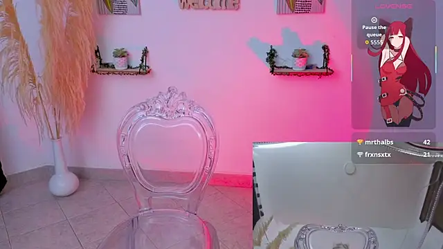 pequitasmedusa9's cam snapshot