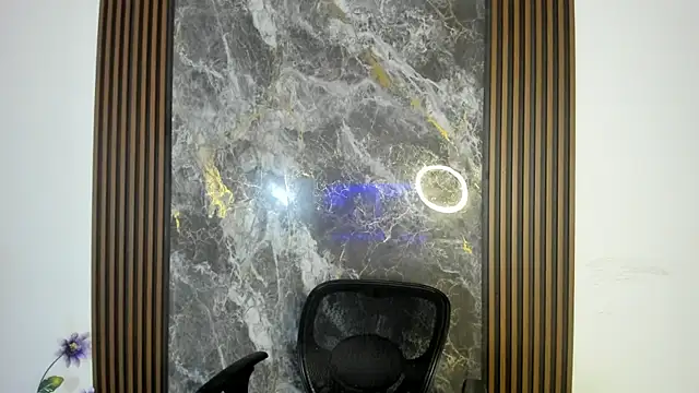 nicol_jone1's cam snapshot