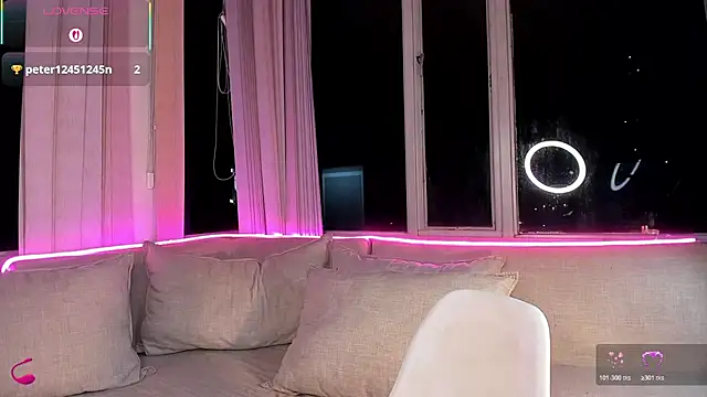 Daphne_chers's cam snapshot