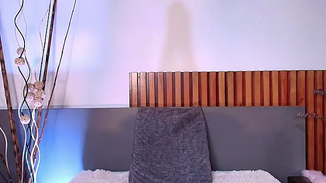 MiaHertz's cam snapshot