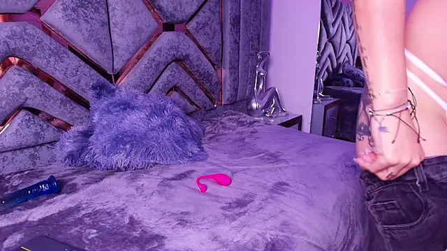 Candy_dim's cam snapshot