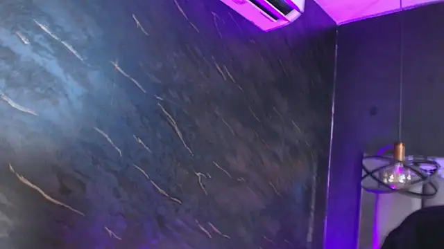 kissme_luna's cam snapshot