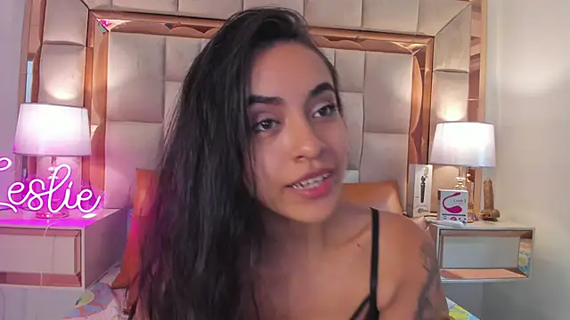 Leslie_Bussh_'s cam snapshot