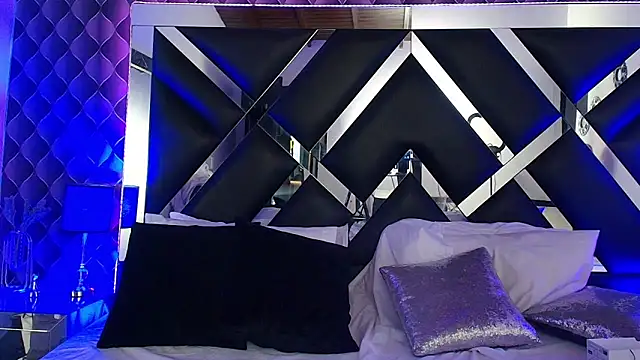 victoriaa_lee_'s cam snapshot