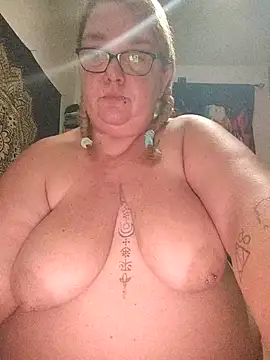 diosacurvy1984's cam snapshot