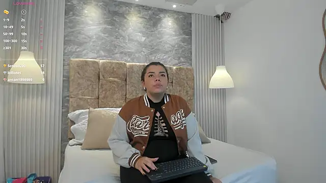 leilapons's cam snapshot