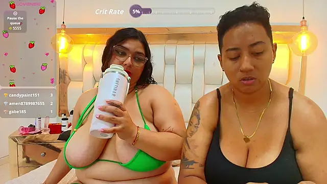 TiffantyAndStacy's cam snapshot