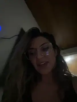 Isabella_Varella live sex cam