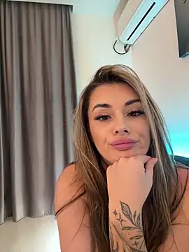 IsabellaEtthan live sex cam