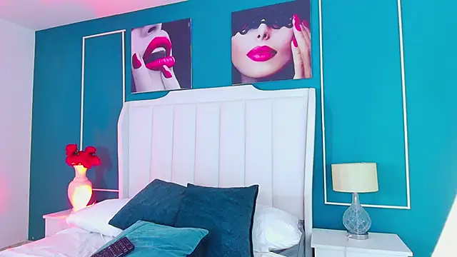 EmmaCourth's cam snapshot