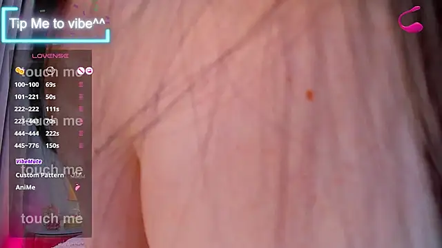 Mayzzie's cam snapshot