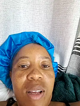 QueenBaexx's cam snapshot