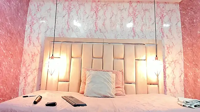 WILD_FIREE_'s cam snapshot