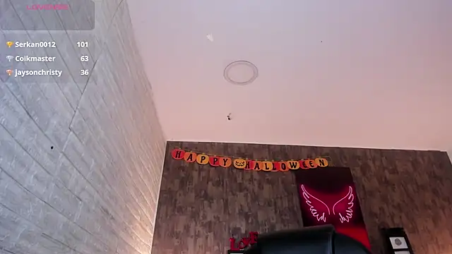 Hilarin__'s cam snapshot