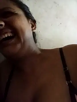 Andreita_95 live sex cam