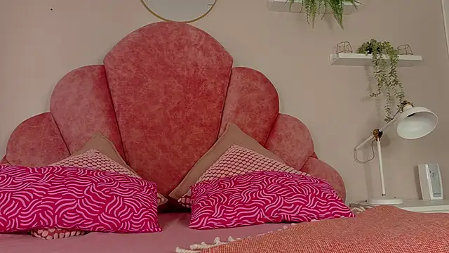 NicoletCherry__'s cam snapshot