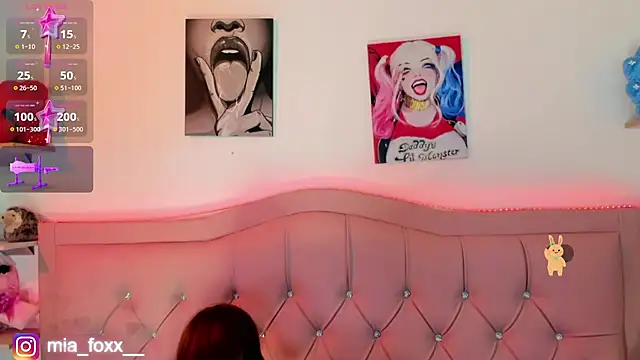 Mia_foxx_'s cam snapshot