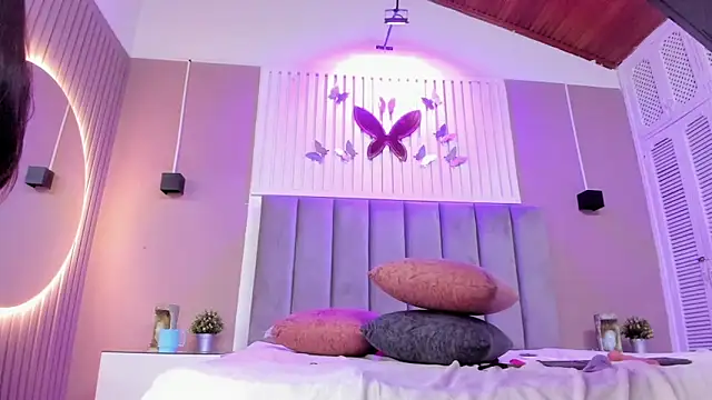 isa_vel's cam snapshot