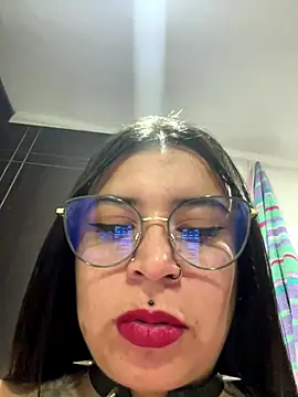 Devilsweet17's cam snapshot