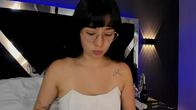 Susa1userma_'s cam snapshot