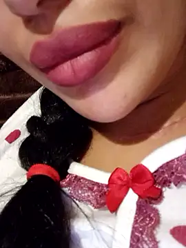 Sexlove1xo's cam snapshot