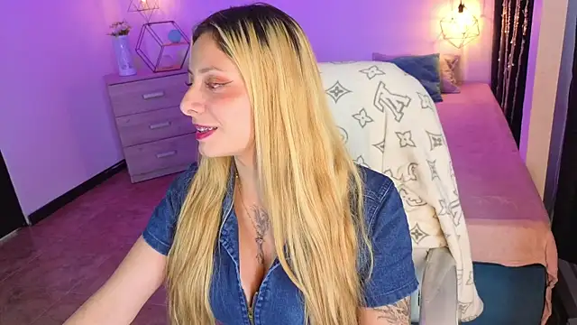 Jennaa_Cooper's cam snapshot