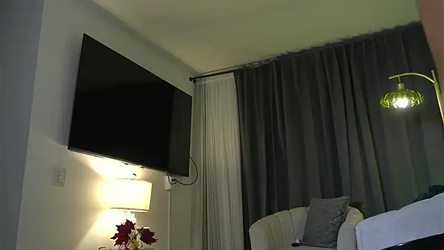 kendall_ruiz's cam snapshot