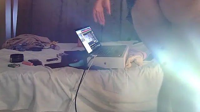 rosesdesiles's cam snapshot