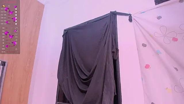 VanessaDolll_'s cam snapshot