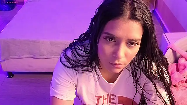 katynavarro's cam snapshot