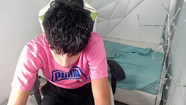 Cash_G_'s cam snapshot