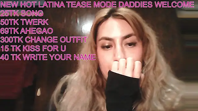 Alexxabootty's cam snapshot