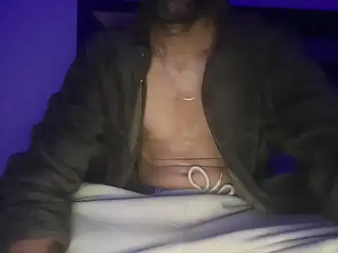 LustyDuoSecrets's cam snapshot