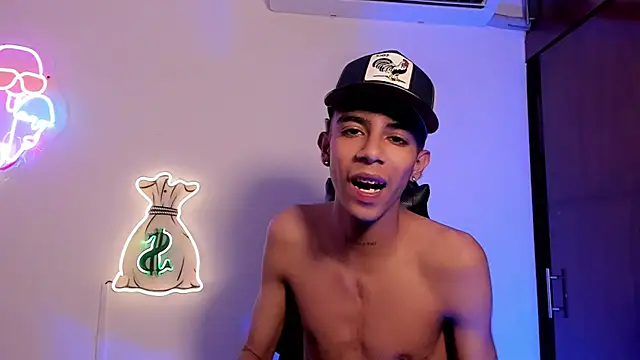 Quetzal_coatl_'s cam snapshot