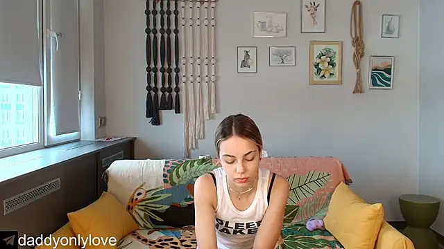 daddyonlyloveme's cam snapshot