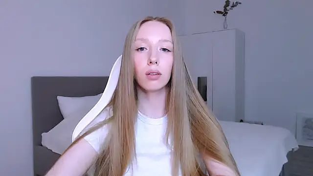 Luna_insniity's cam snapshot