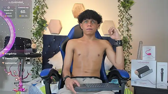 _taylor_black's cam snapshot