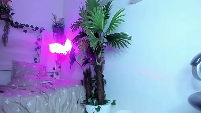 Angel_superhuge's cam snapshot