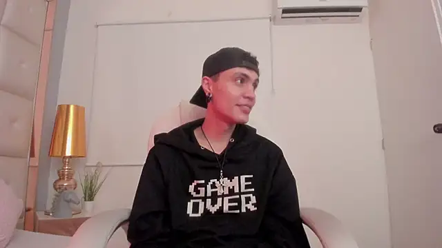 dark_sun302's cam snapshot