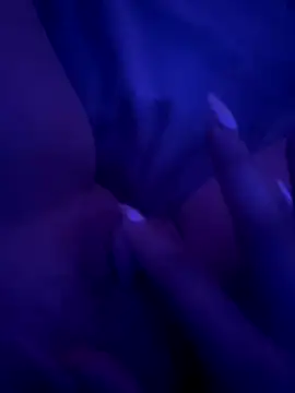 Violeta_444's web cam