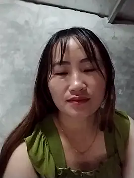 emini-xx's cam snapshot