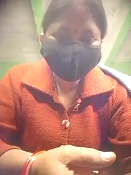 QRESABABY's cam snapshot