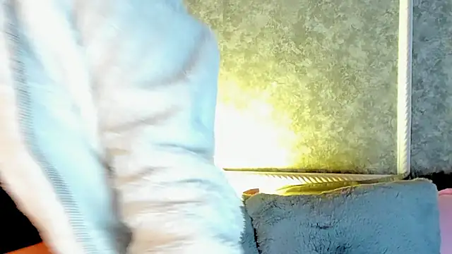 _victoriaa__lois's cam snapshot