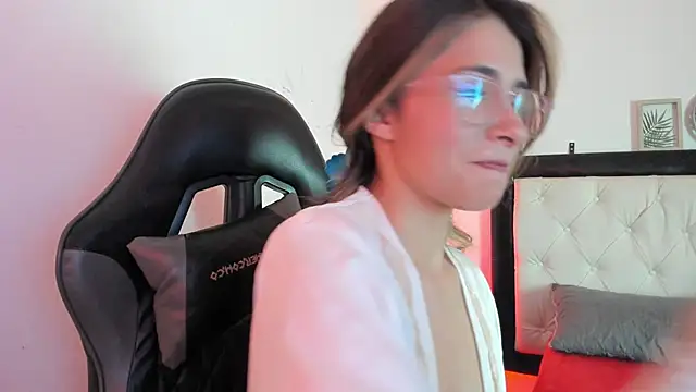 Sara_Roades's cam snapshot