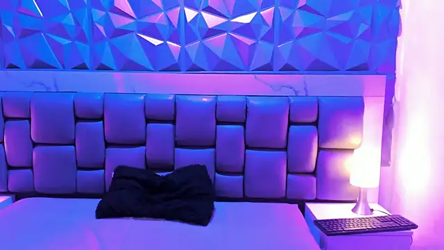 jakeyariana's cam snapshot